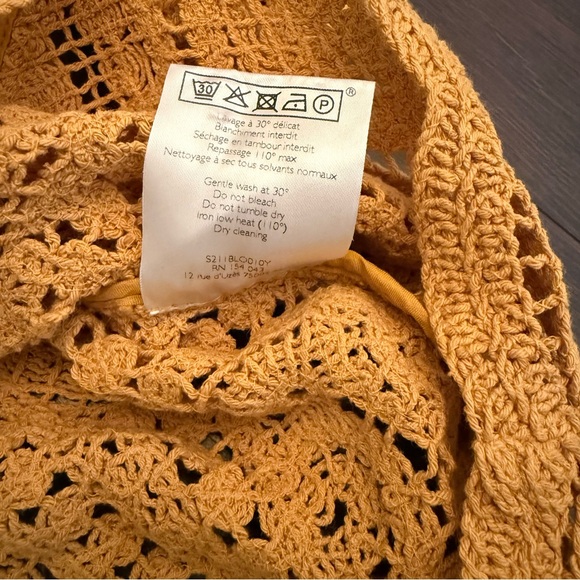 Sezane Mustard Crochet Blouse - Picture 5 of 8